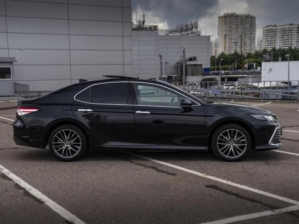 Toyota Camry VIII (XV70) Рестайлинг с пробегом 2022 года, цена 3 049 000 рублей, 103936 км, седан, Автокод Объявления