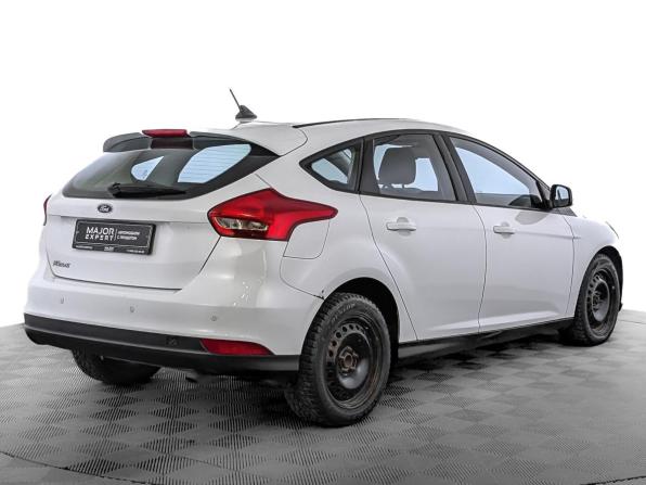 Ford Focus III Рестайлинг с пробегом 2017 года, цена 995 000 рублей, 90939 км, хэтчбек, Автокод Объявления