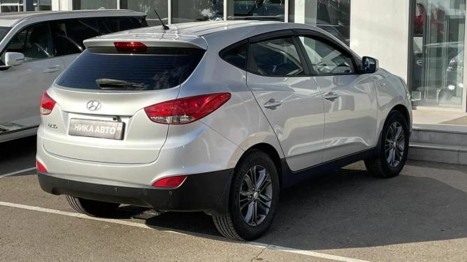 Hyundai ix35 I Рестайлинг с пробегом 2014 года, цена 1 400 000 рублей, 131000 км, внедорожник, Автокод Объявления