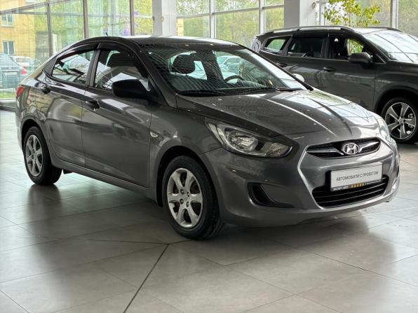 Hyundai Solaris I с пробегом 2011 года, цена 795 000 рублей, 44155 км, седан, Автокод Объявления