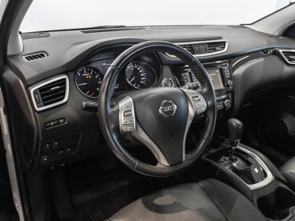 Nissan Qashqai II с пробегом 2018 года, цена 1 705 000 рублей, 156334 км, внедорожник, Автокод Объявления