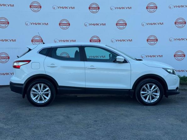 Nissan Qashqai II с пробегом 2014 года, цена 1 599 000 рублей, 105889 км, внедорожник, Автокод Объявления