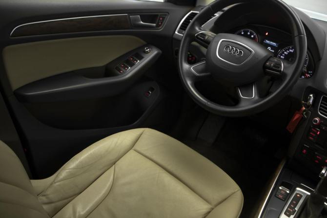 Audi Q5 I (8R) Рестайлинг с пробегом 2013 года, цена 1 650 000 рублей, 207258 км, внедорожник, Автокод Объявления