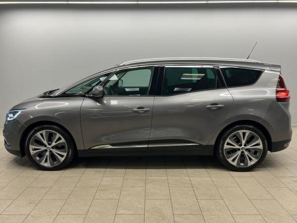 Renault Scenic IV с пробегом 2017 года, цена 1 497 000 рублей, 210920 км, минивэн, Автокод Объявления