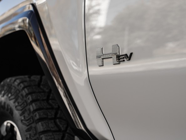 Новый GMC Hummer EV 2024 года, цена 20 990 000 рублей, offers.body_type.unknown, Автокод Объявления