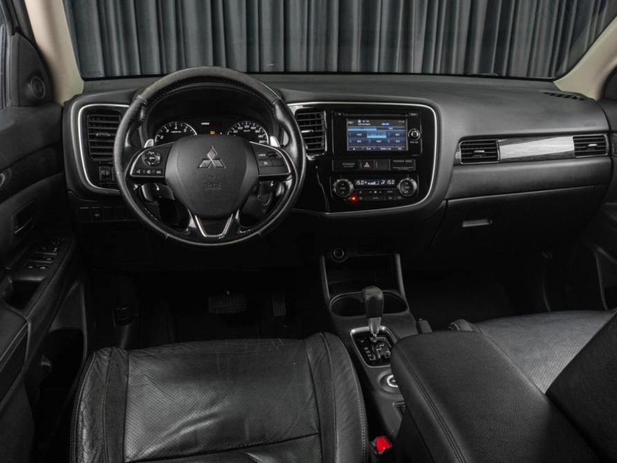 Mitsubishi Outlander III Рестайлинг 2 Тюмень  - изображение 6