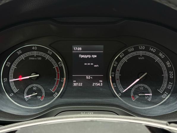 Skoda Karoq I с пробегом 2021 года, цена 2 629 000 рублей, 30121 км, внедорожник, Автокод Объявления