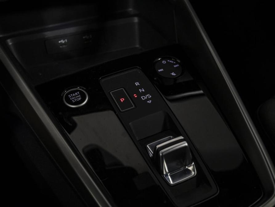 Audi A3 IV (8Y) Москва  - изображение 16
