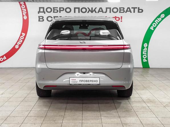 Li Auto (Lixiang) L6 с пробегом 2024 года, цена 5 532 000 рублей, 18700 км, внедорожник, Автокод Объявления
