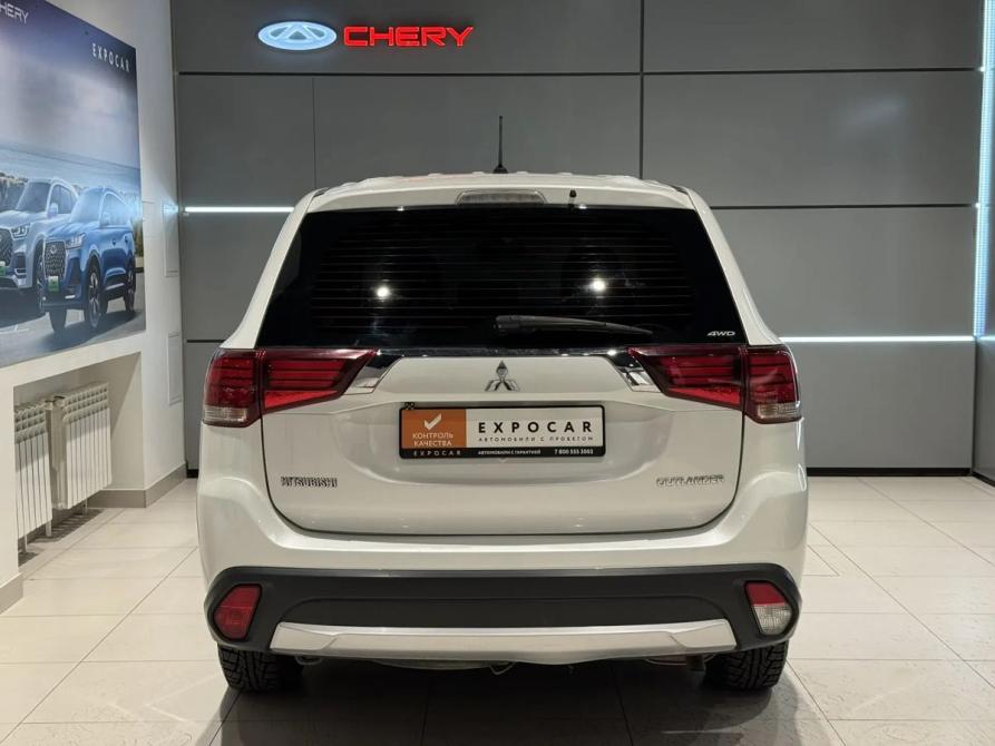 Mitsubishi Outlander III Рестайлинг 2 Новосибирск  - изображение 4