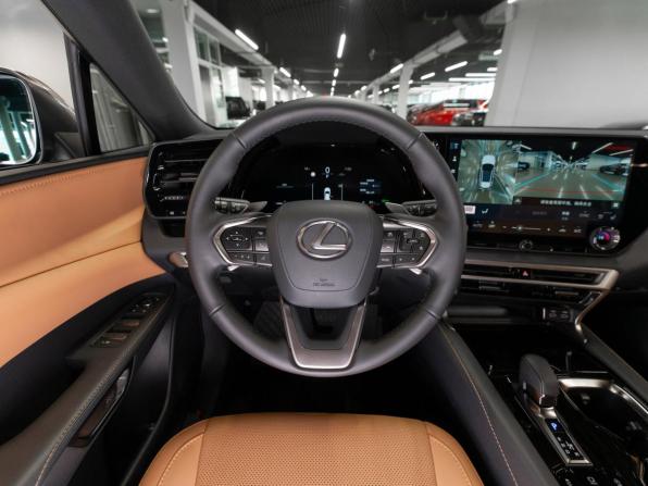 Lexus RX V с пробегом 2026 года, цена 7 950 000 рублей, 59 км, внедорожник, Автокод Объявления