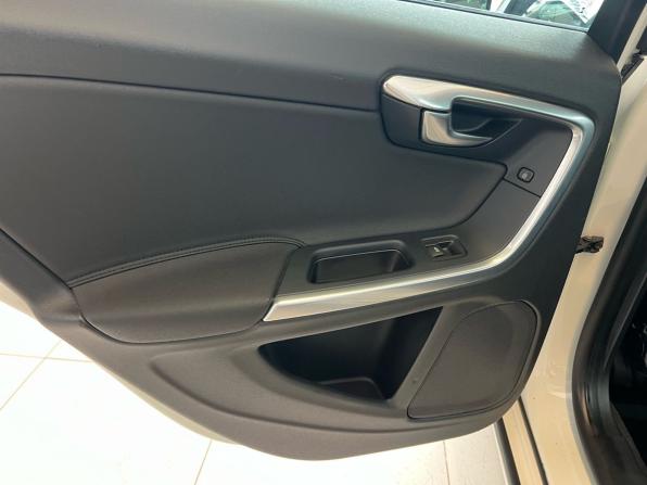 Volvo S60 II с пробегом 2012 года, цена 1 149 000 рублей, 184626 км, седан, Автокод Объявления