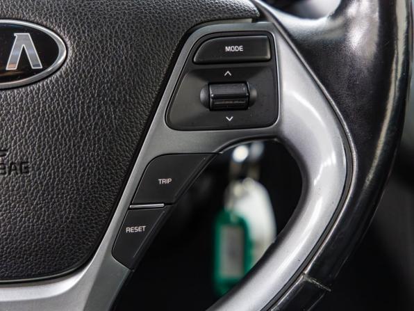 Kia Rio III с пробегом 2015 года, цена 1 268 000 рублей, 67258 км, хэтчбек, Автокод Объявления