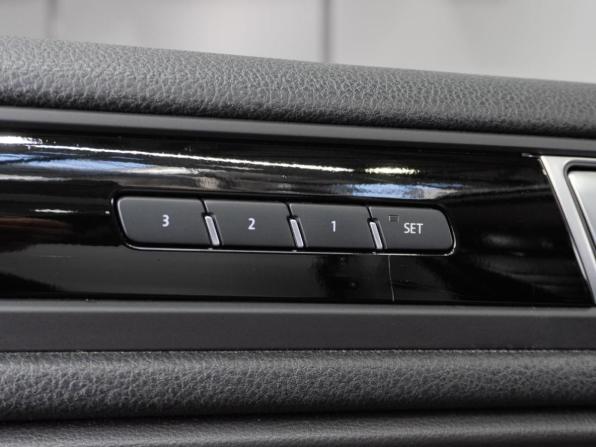 Volkswagen Touareg II Рестайлинг с пробегом 2016 года, цена 2 999 000 рублей, 201407 км, внедорожник, Автокод Объявления