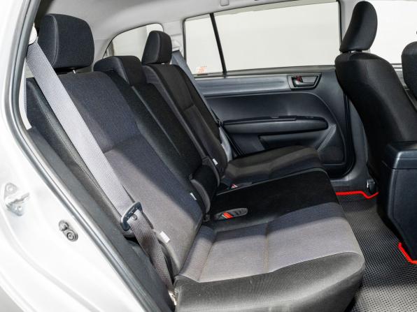 Toyota Corolla XI (E160 E170 E180) с пробегом 2012 года, цена 1 190 000 рублей, 64490 км, универсал, Автокод Объявления