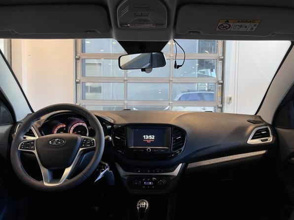 Lada (ВАЗ) Vesta I с пробегом 2021 года, цена 1 395 000 рублей, 70637 км, универсал, Автокод Объявления