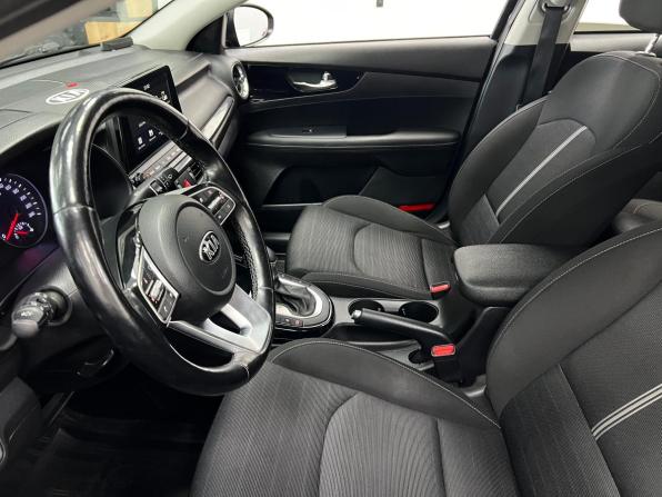 Kia Cerato IV с пробегом 2019 года, цена 1 858 000 рублей, 127000 км, седан, Автокод Объявления