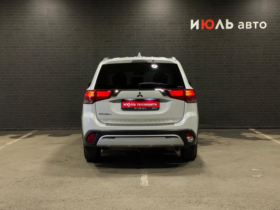 Mitsubishi Outlander III Рестайлинг 3 Челябинск  - изображение 6
