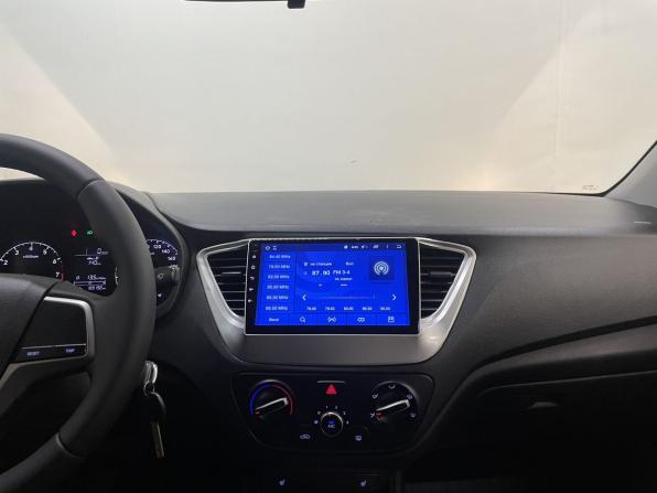 Hyundai Solaris II с пробегом 2019 года, цена 1 160 000 рублей, 189167 км, седан, Автокод Объявления
