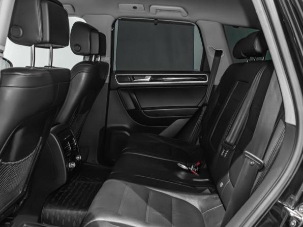Volkswagen Touareg II с пробегом 2011 года, цена 1 750 199 рублей, 355365 км, внедорожник, Автокод Объявления