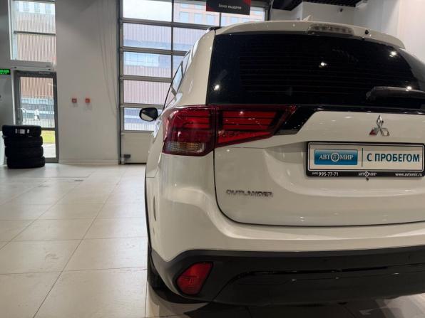 Mitsubishi Outlander III Рестайлинг 3 с пробегом 2021 года, цена 2 545 000 рублей, 81000 км, внедорожник, Автокод Объявления