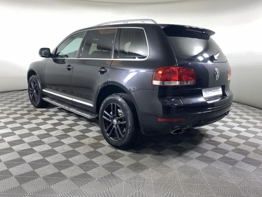Volkswagen Touareg I Москва  - изображение 7
