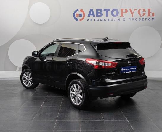 Nissan Qashqai II с пробегом 2018 года, цена 1 655 000 рублей, 122619 км, внедорожник, Автокод Объявления