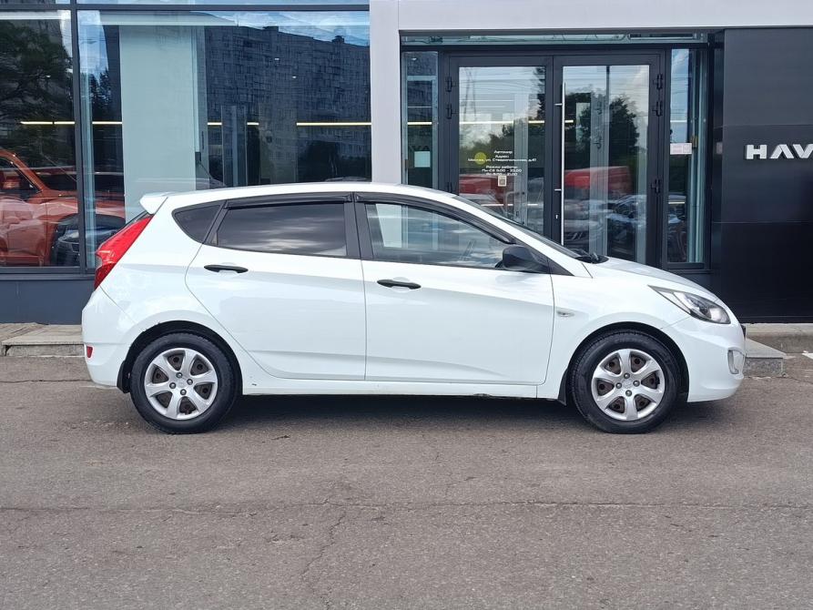 Hyundai Solaris I Москва  - изображение 4