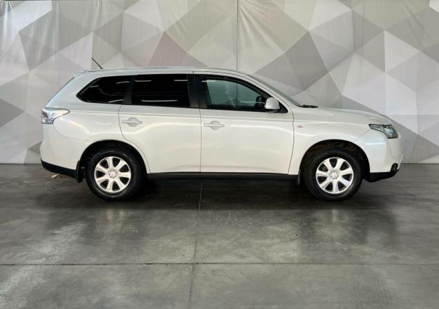 Mitsubishi Outlander III с пробегом 2014 года, цена 1 350 000 рублей, 215161 км, внедорожник, Автокод Объявления