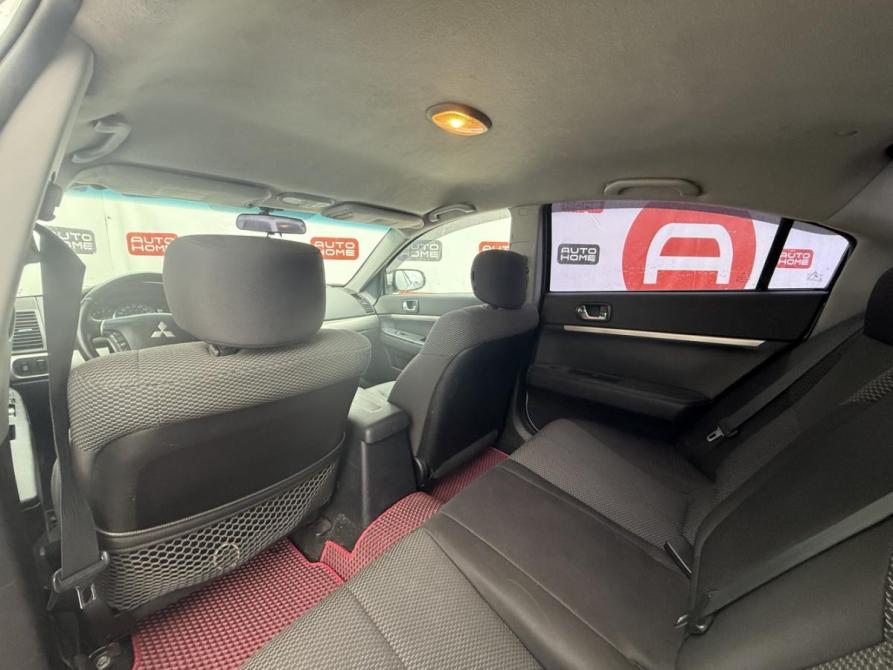 Mitsubishi Galant IX Рестайлинг Санкт-Петербург  - изображение 8