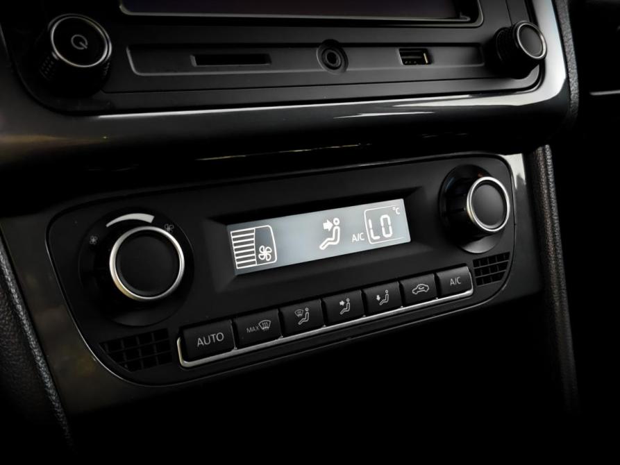 Volkswagen Polo V Рестайлинг Москва  - изображение 25