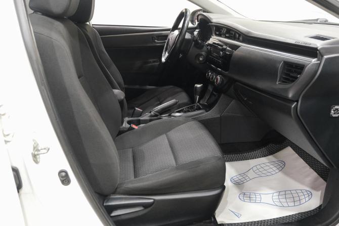 Toyota Corolla XI (E160 E170 E180) с пробегом 2014 года, цена 1 209 000 рублей, 111500 км, седан, Автокод Объявления