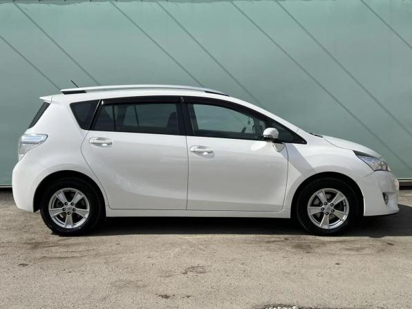 Toyota Verso I Рестайлинг с пробегом 2013 года, цена 1 599 000 рублей, 126900 км, компактвэн, Автокод Объявления