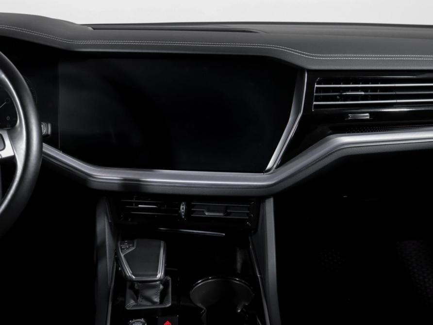 Volkswagen Touareg III Москва  - изображение 14