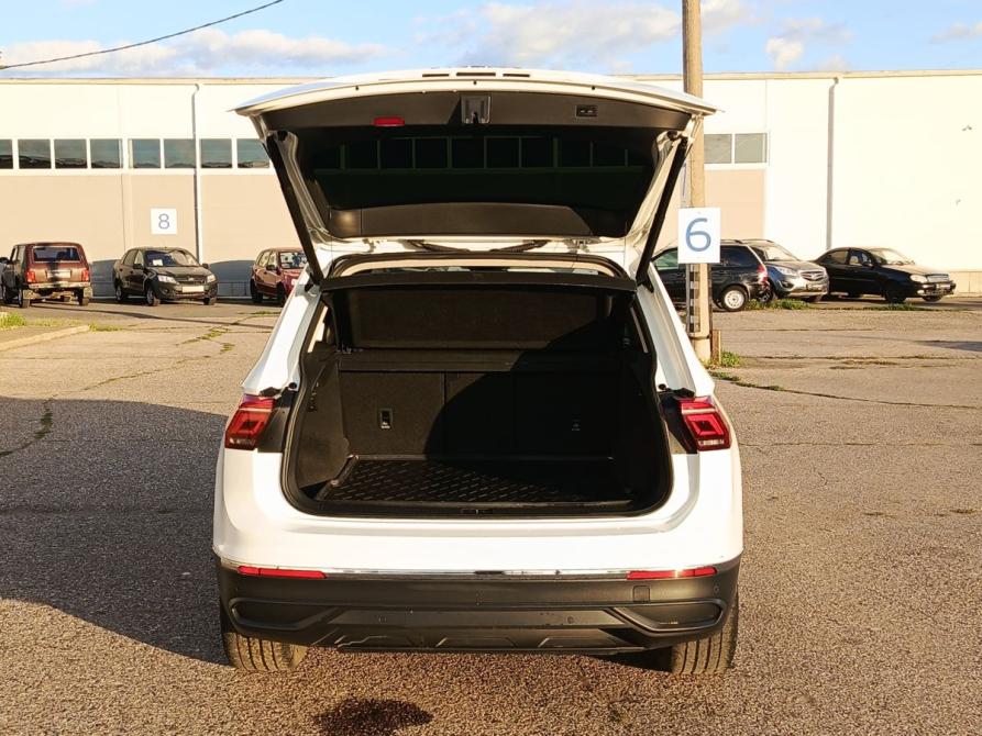 Volkswagen Tiguan II Рестайлинг Набережные Челны  - изображение 12