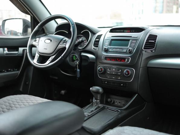 Kia Sorento II Рестайлинг с пробегом 2013 года, цена 1 589 000 рублей, 148808 км, внедорожник, Автокод Объявления