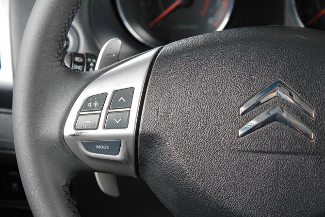 Citroen C-Crosser с пробегом 2012 года, цена 1 299 000 рублей, 212000 км, внедорожник, Автокод Объявления