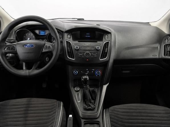Ford Focus III Рестайлинг с пробегом 2015 года, цена 929 000 рублей, 126651 км, хэтчбек, Автокод Объявления