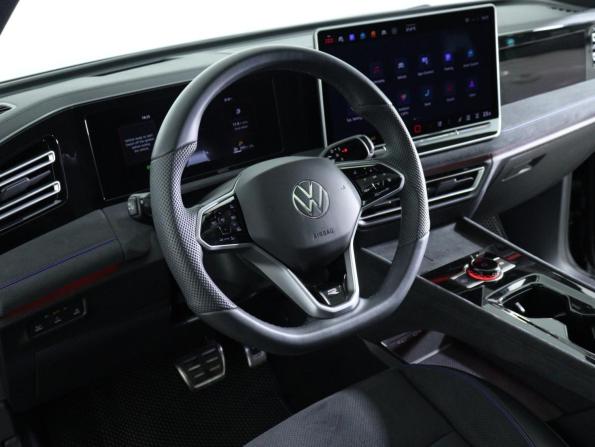 Volkswagen Tiguan III (China Market) с пробегом 2024 года, цена 4 200 000 рублей, 30576 км, внедорожник, Автокод Объявления