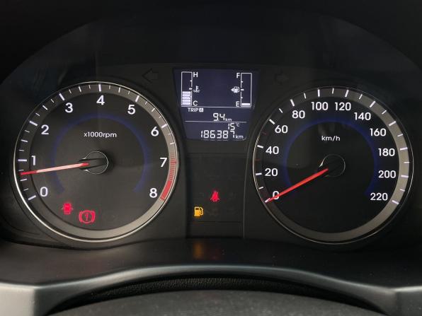 Hyundai Solaris I Рестайлинг с пробегом 2016 года, цена 940 000 рублей, 186386 км, седан, Автокод Объявления