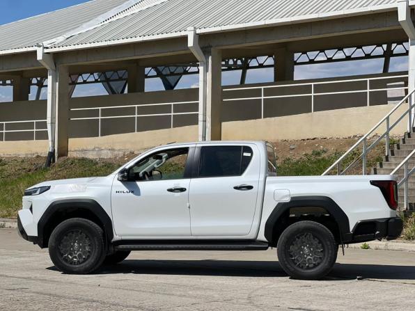 Новый Toyota Hilux IX 2026 года, цена 7 690 000 рублей, offers.body_type.unknown, Автокод Объявления