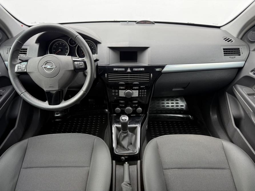 Opel Astra H Рестайлинг Москва  - изображение 12