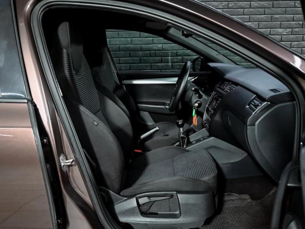 Skoda Octavia III (A7) с пробегом 2014 года, цена 1 265 000 рублей, 178089 км, лифтбек, Автокод Объявления