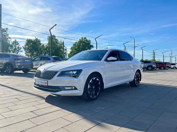 Skoda Superb III с пробегом 2018 года, цена 2 039 200 рублей, 82507 км, лифтбек, Автокод Объявления