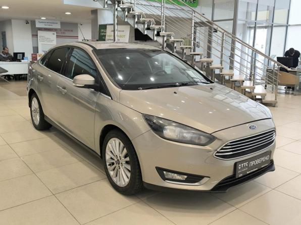 Ford Focus III Рестайлинг с пробегом 2015 года, цена 557 000 рублей, 317939 км, седан, Автокод Объявления