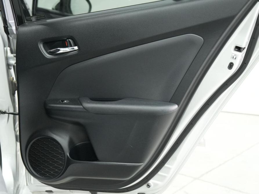 Toyota Prius IV (XW50) Новосибирск  - изображение 8