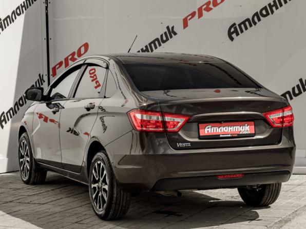 Lada (ВАЗ) Vesta I с пробегом 2018 года, цена 850 000 рублей, 68463 км, седан, Автокод Объявления
