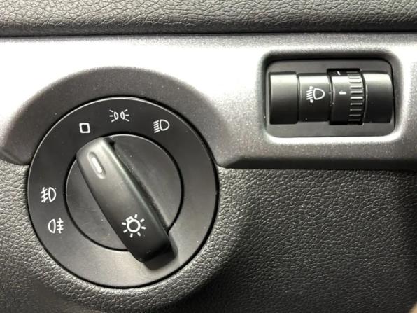 Skoda Yeti I Рестайлинг с пробегом 2015 года, цена 919 000 рублей, 214745 км, внедорожник, Автокод Объявления