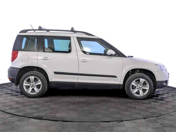Skoda Yeti I с пробегом 2012 года, цена 1 180 000 рублей, 85025 км, внедорожник, Автокод Объявления