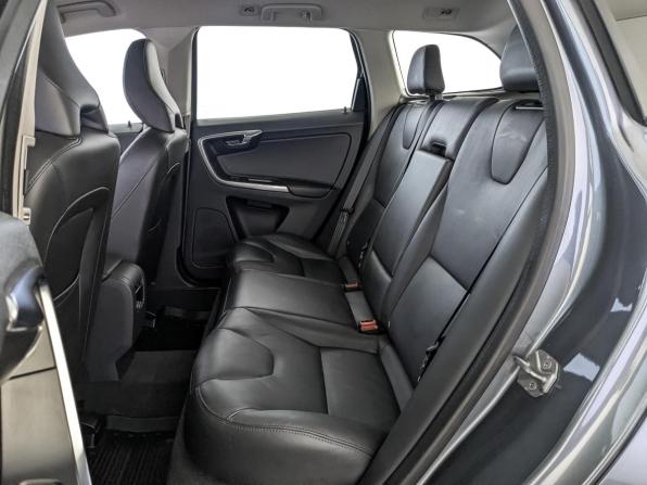 Volvo XC60 I Рестайлинг с пробегом 2017 года, цена 2 400 000 рублей, 160056 км, внедорожник, Автокод Объявления